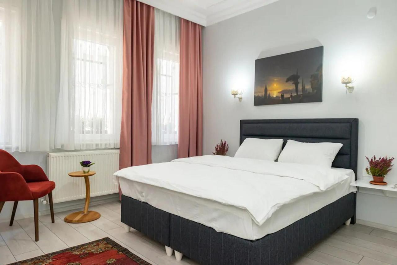 Downtown Two-Bedrom Apartment Tiflis Exterior foto